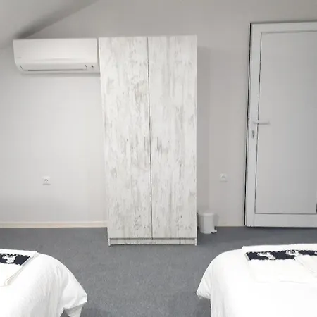 아파트 Center 4-bedroom *