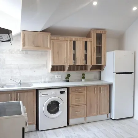 Center 4-bedroom 아파트 *