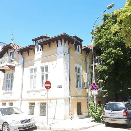 Center 4-bedroom 바르나