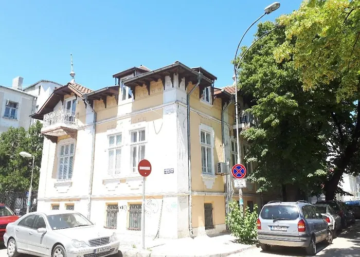 Center 4-bedroom וארנה